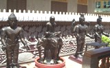 Wat Monument